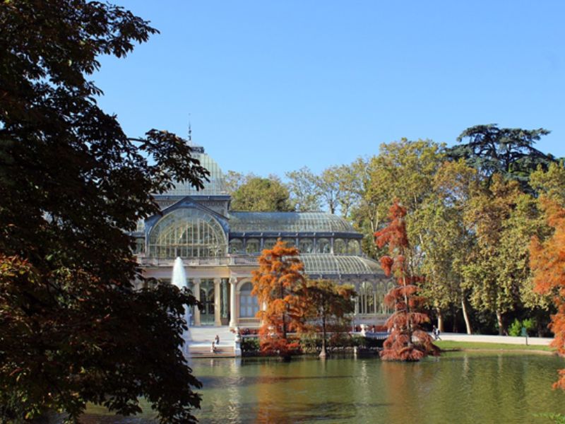 Palacio de Cristal Parque El Retiro Madrid Plan romántico