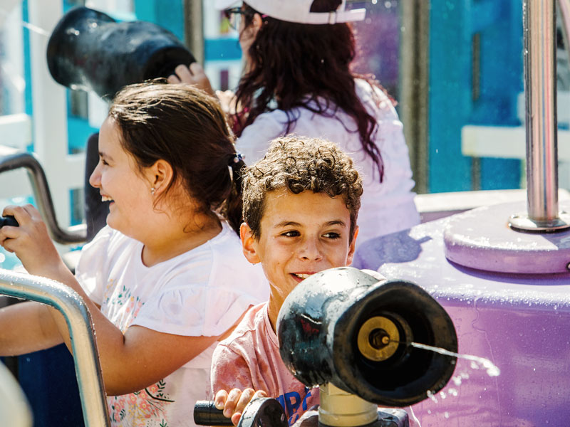 Parque de Atracciones de Madrid obtiene el sello de Empresa Solidaria