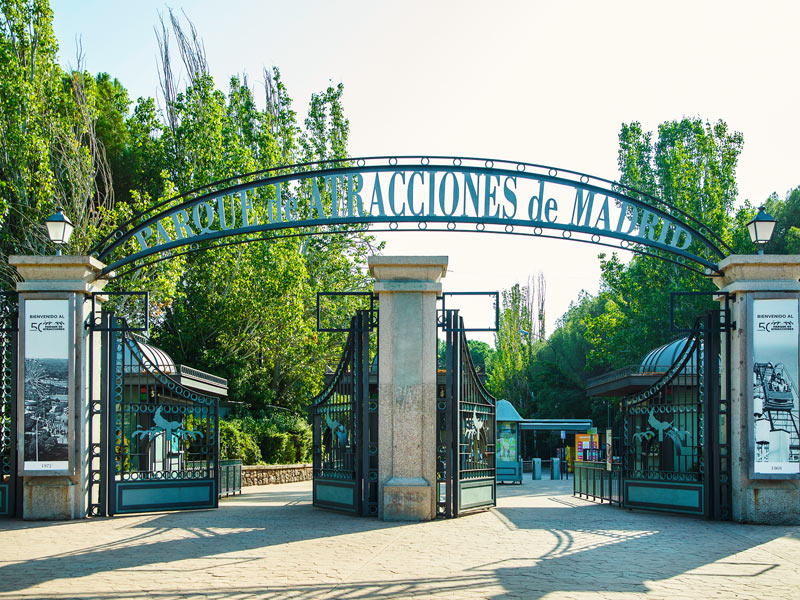 Hotel mas entradas para el parque de atracciones madrid